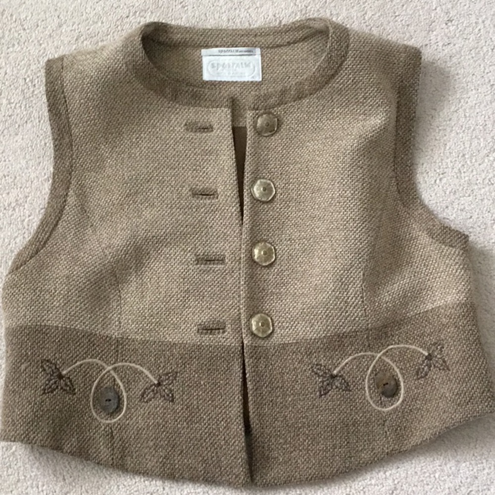Woman’s vest size US 10/12